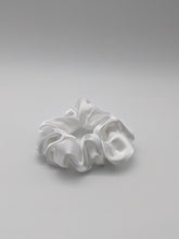 Load image into Gallery viewer, Satin Hair Scrunchies